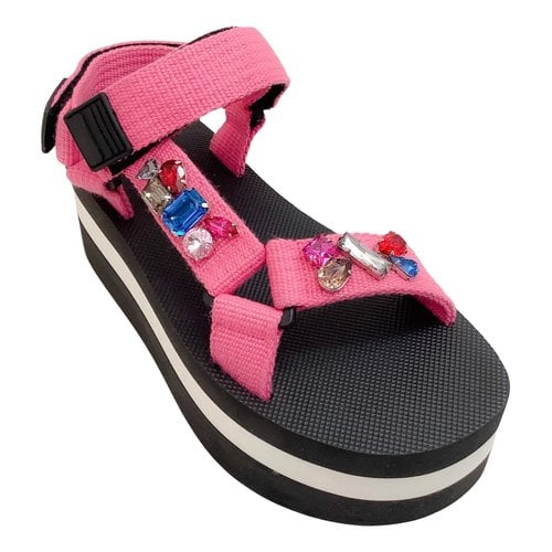 Pre-owned Marni Cloth Sandal In Pink