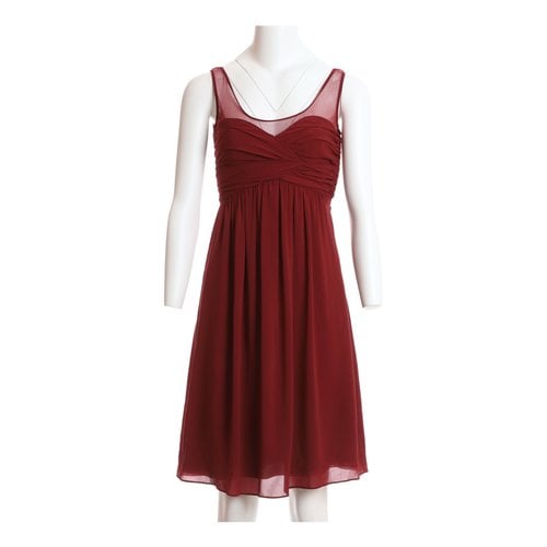 Pre-owned Burberry Silk Mid-length Dress In Red
