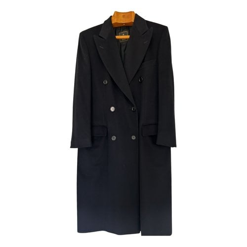 Pre-owned Isaia Napoli Cashmere Coat In Black