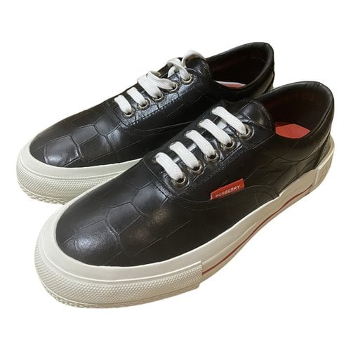 Pre-owned Burberry Leather Low Trainers In Black