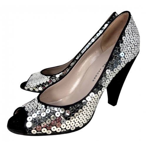 Pre-owned Marc By Marc Jacobs Glitter Heels In Silver
