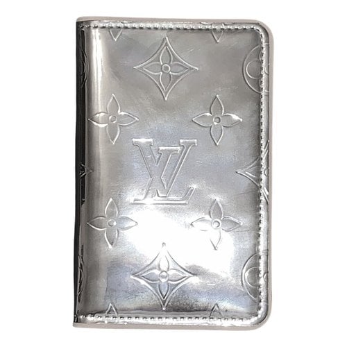 Pre-owned Louis Vuitton Pocket Organizer Leather Small Bag In Silver