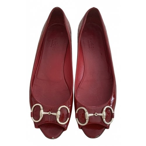 Pre-owned Gucci Patent Leather Ballet Flats In Red