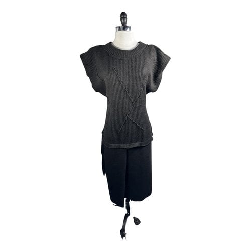 Pre-owned Avn Wool Mid-length Dress In Black