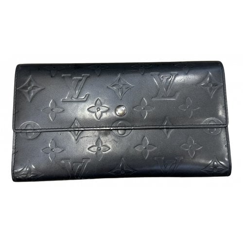 Pre-owned Louis Vuitton Patent Leather Wallet In Metallic