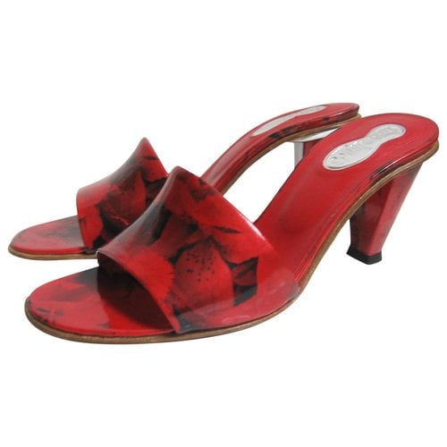 Pre-owned Free Lance Leather Mules In Red