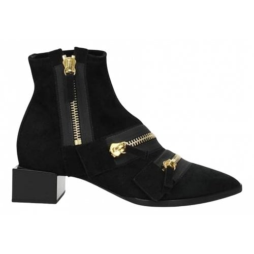 Pre-owned Pierre Hardy Ankle Boots In Black