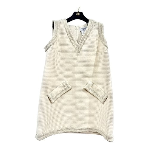 Pre-owned Chanel Wool Mini Dress In White