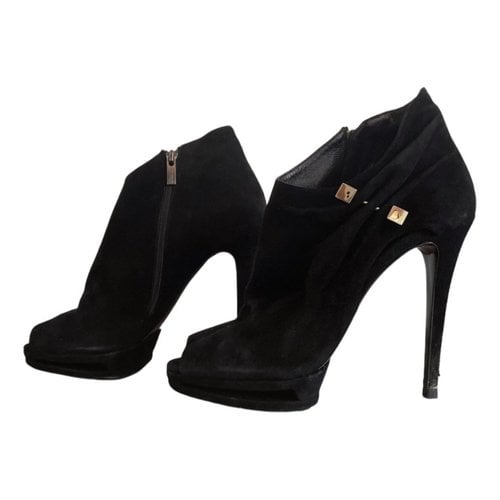 Pre-owned Le Silla Pony-style Calfskin Heels In Black