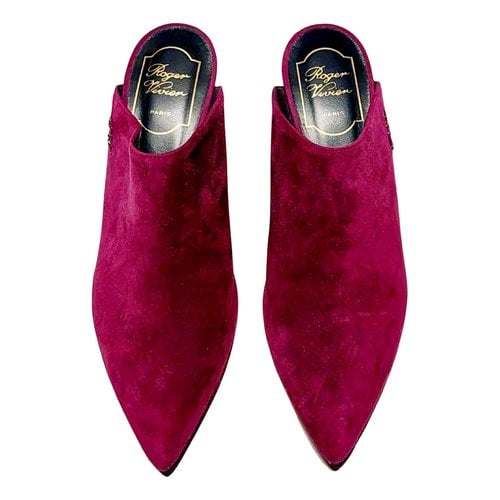 Pre-owned Roger Vivier Leather Mules In Purple