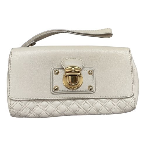 Pre-owned Marc Jacobs Leather Clutch Bag In White