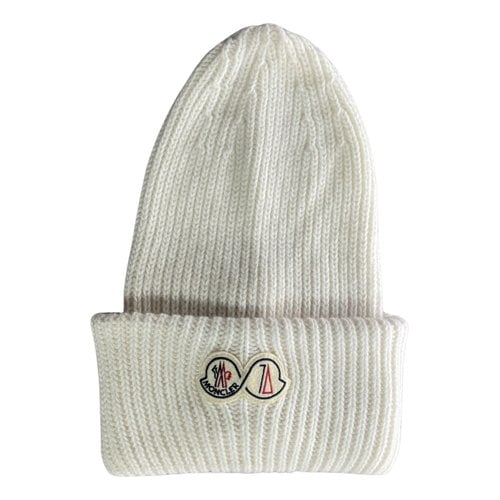 Pre-owned Moncler Wool Hat In White