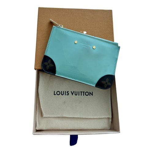Pre-owned Louis Vuitton Patent Leather Purse In Blue