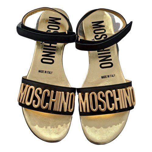 Pre-owned Moschino Leather Sandal In Multicolour