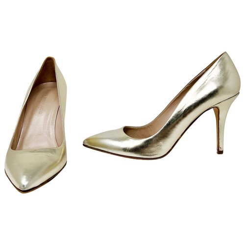Pre-owned Club Monaco Leather Heels In Gold
