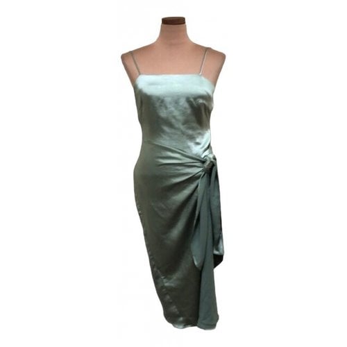 Pre-owned Elliatt Mid-length Dress In Green