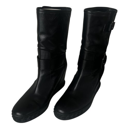 Pre-owned Casadei Leather Buckled Boots In Black