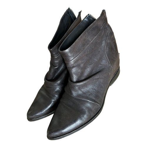 Pre-owned Halmanera Leather Ankle Boots In Brown
