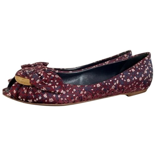 Pre-owned Louis Vuitton Cloth Ballet Flats In Burgundy