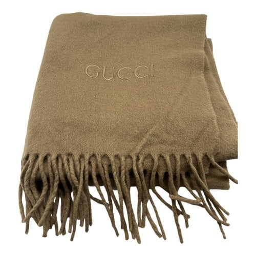 Pre-owned Gucci Cashmere Scarf In Beige