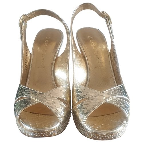 Pre-owned Casadei Leather Sandals In Metallic
