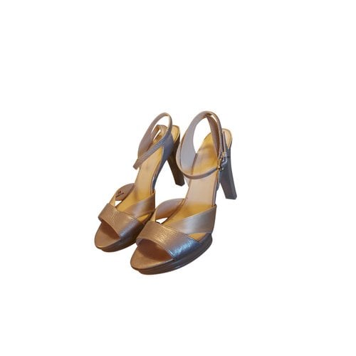 Pre-owned Hogan Leather Sandals In Gold