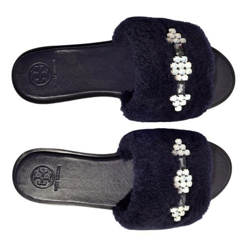 Pre-owned Tory Burch Shearling Sandals In Black