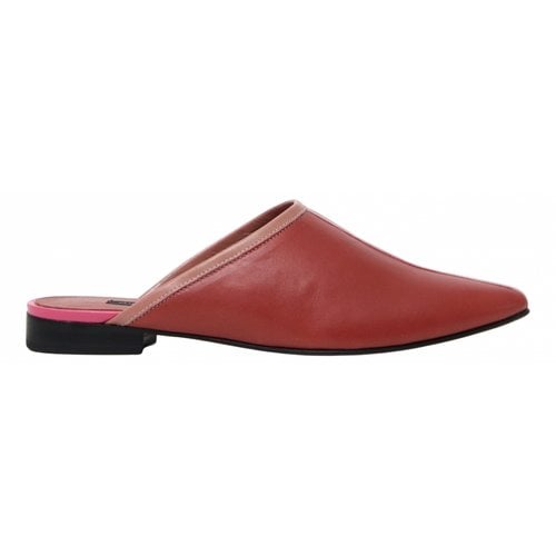 Pre-owned Max Mara Leather Mules In Red