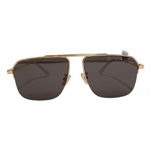Pre-owned Bottega Veneta Sunglasses In Gold