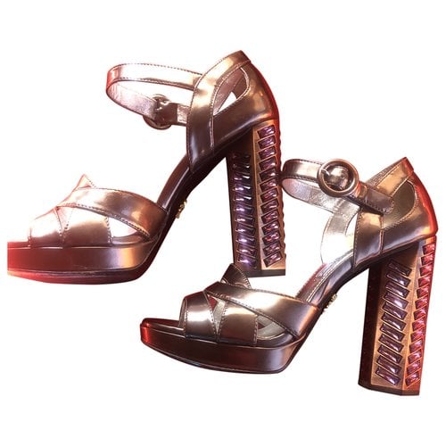 Pre-owned Prada Leather Sandals In Metallic