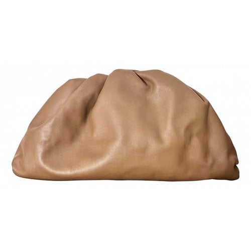 Pre-owned Bottega Veneta Leather Clutch Bag In Camel