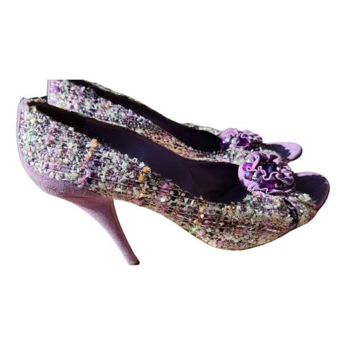 Pre-owned Moschino Cloth Heels In Purple