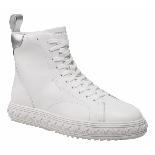 Pre-owned Michael Kors Leather Trainers In White