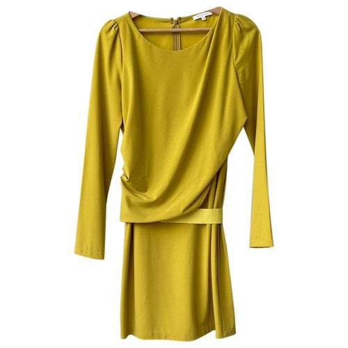 Pre-owned Patrizia Pepe Mid-length Dress In Yellow