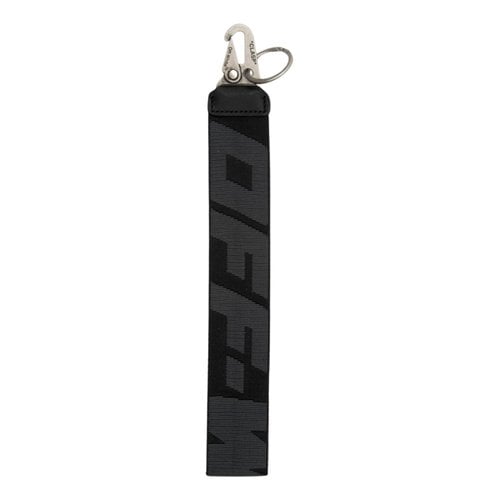 Pre-owned Off-white Key Ring In Black