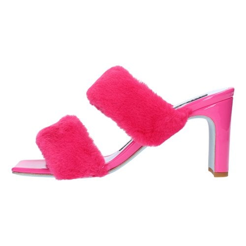 Pre-owned Chiara Ferragni Leather Sandals In Pink