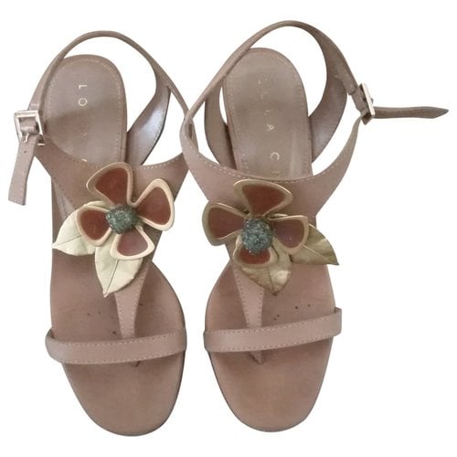 Pre-owned Lola Cruz Leather Sandals In Camel
