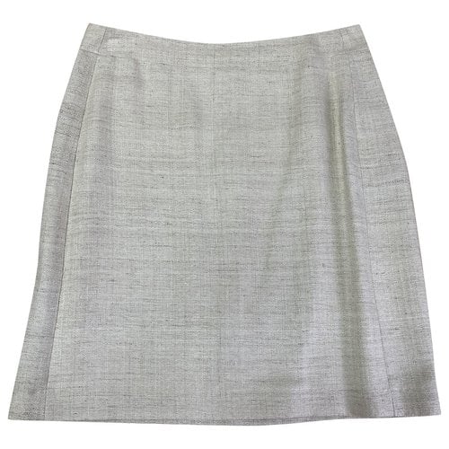 Pre-owned Tara Jarmon Silk Skirt In Beige