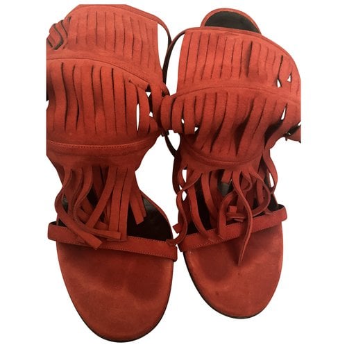 Pre-owned Gucci Sandals In Red