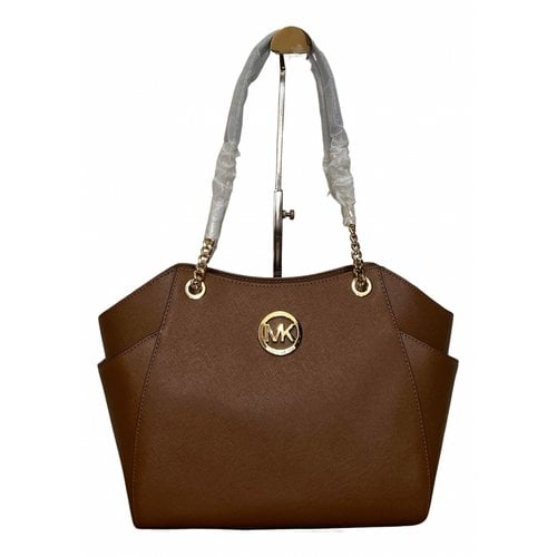 Pre-owned Michael Kors Jet Set Leather Tote In Brown