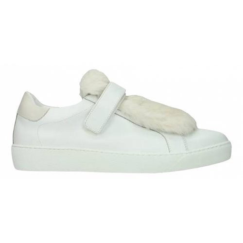 Pre-owned Moncler Leather Trainers In White