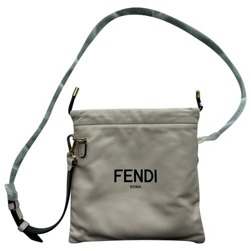 Pre-owned Fendi Leather Handbag In Pink