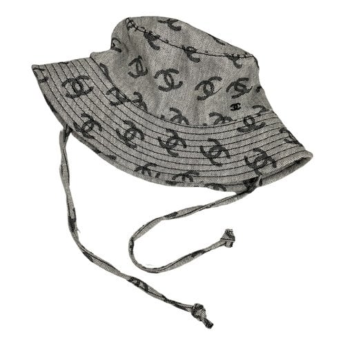 Pre-owned Chanel Hat In Grey