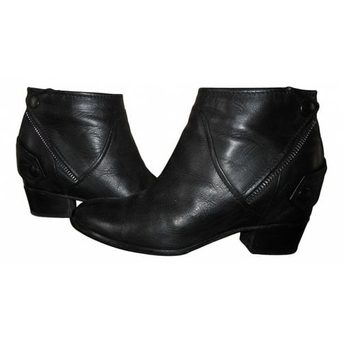 Pre-owned Golden Goose Leather Ankle Boots In Black