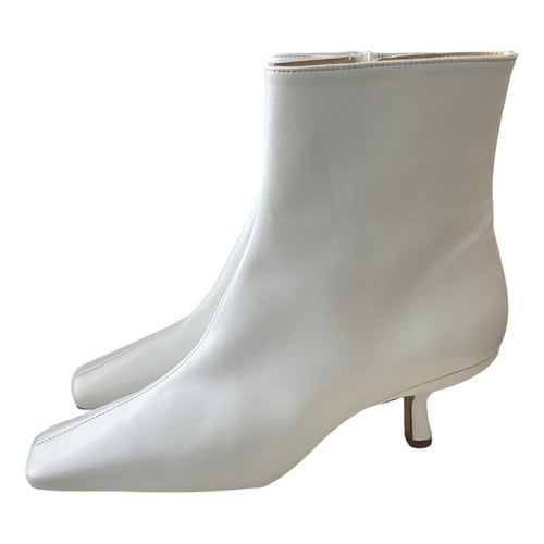 Pre-owned By Far Leather Ankle Boots In White