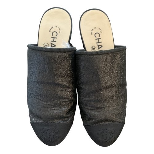 Pre-owned Chanel Tweed Sandal In Black