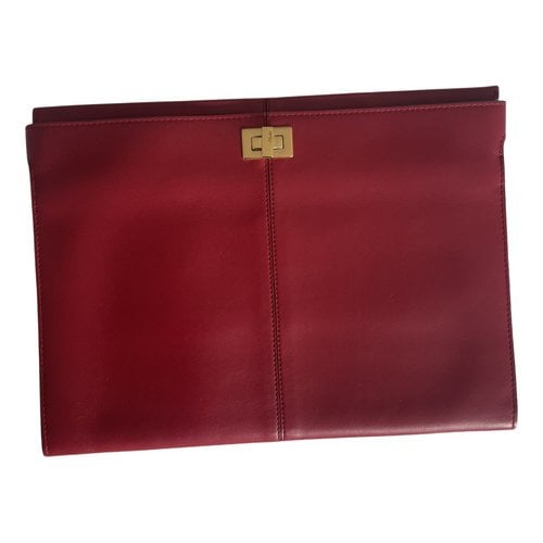 Pre-owned Fendi Leather Clutch Bag In Red