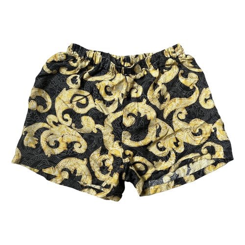 Pre-owned Versace Short In Gold