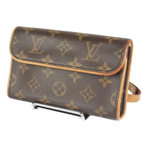 Pre-owned Louis Vuitton Florentine Cloth Clutch Bag In Brown