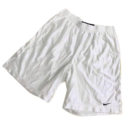 Pre-owned Nike Bermuda In White